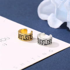 Retro Carving Pattern Single Plated Alloy Ear Cuff Clip Earrings