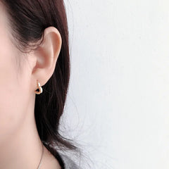 Fashion Sterling Silver Minimalist Love Heart Stud Earrings