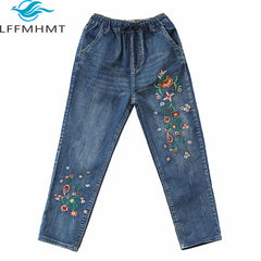 Women's Denim Pants Vintage Flower Embroidery Casual Loose Jeans