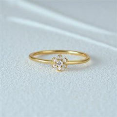 Simple Stylish Seven-Zircon Flower Ring