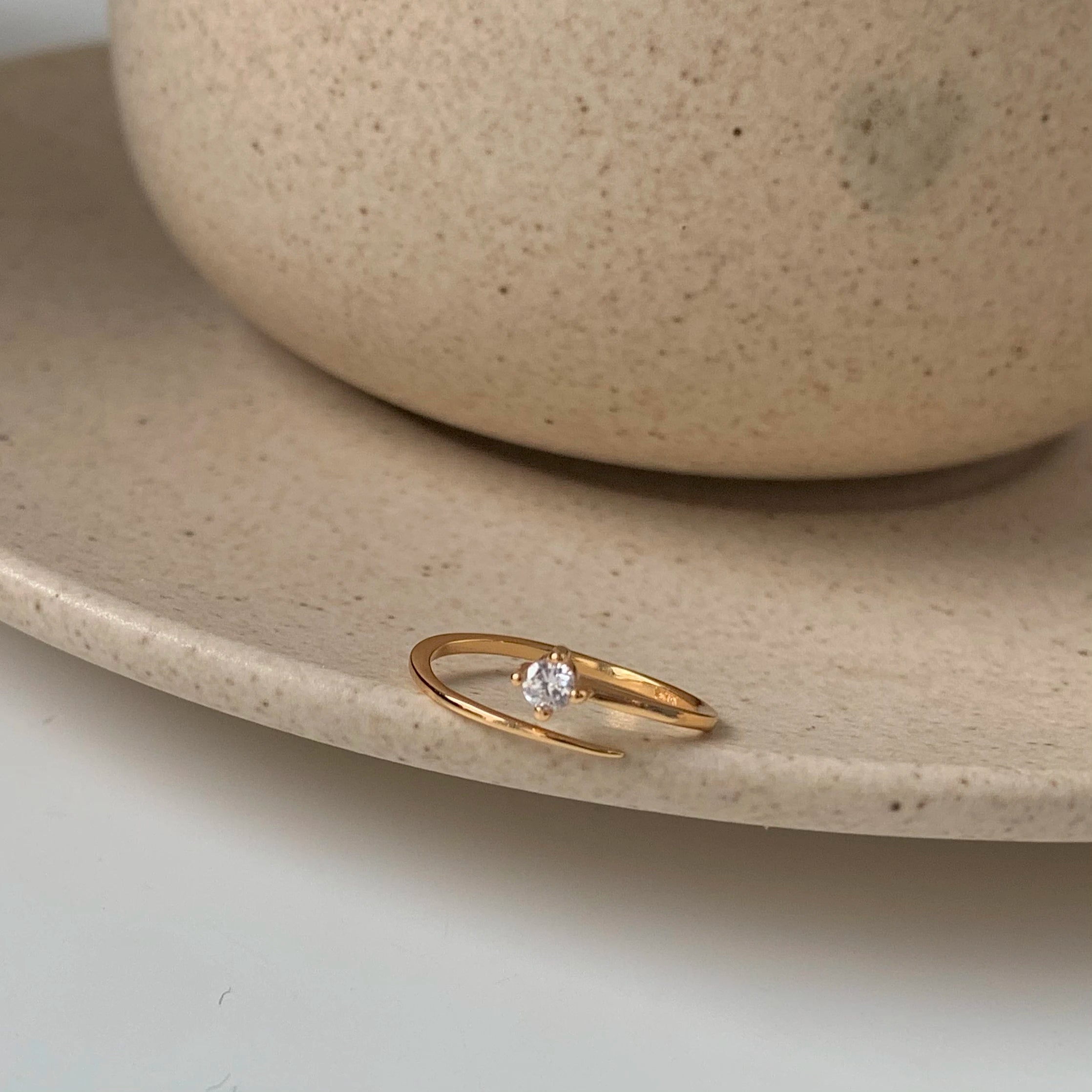 925 Sterling Silver Inlaid Zircon Mini Lines Open Ring