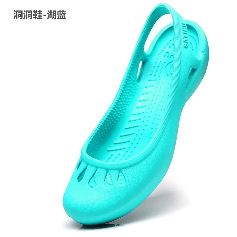 Summer Flat-heeled Hole Baotou Plastic Sandals