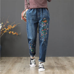 Women's Denim Pants Vintage Flower Embroidery Casual Loose Jeans