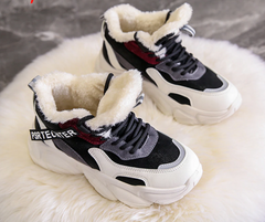 Platform Woman Boots Plush Casual Sneakers