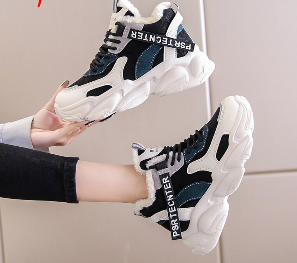 Platform Woman Boots Plush Casual Sneakers