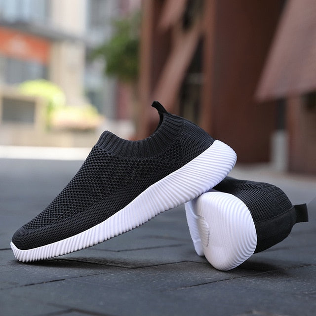 Plus Size Breathable Mesh Platform Sneakers Women Slip on Soft
