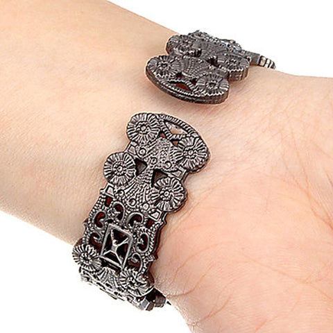 Stainless Steel Dial Quartz Wristwatches Bracelet Watches Flower