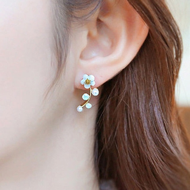 Crystal Flower Stud Earrings  Rhinestones