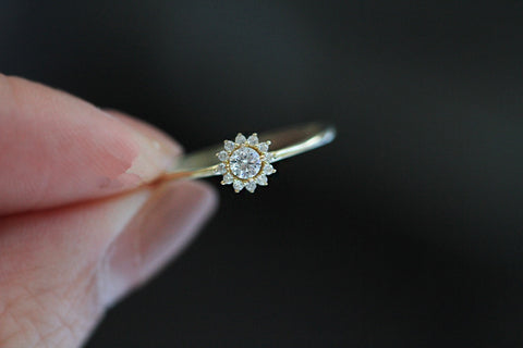 Simple Sunflower Ring Crystal Fashion