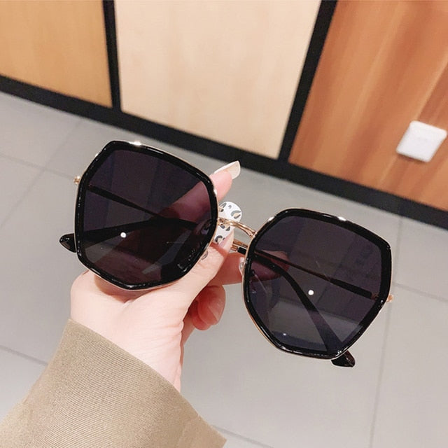 Fashion Polygon Gradient Women Sunglasses Vintage Irregular