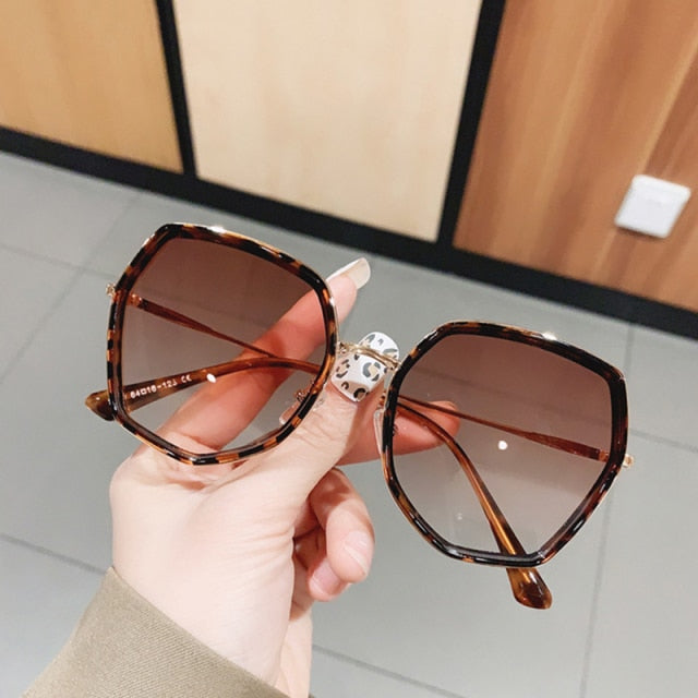 Fashion Polygon Gradient Women Sunglasses Vintage Irregular