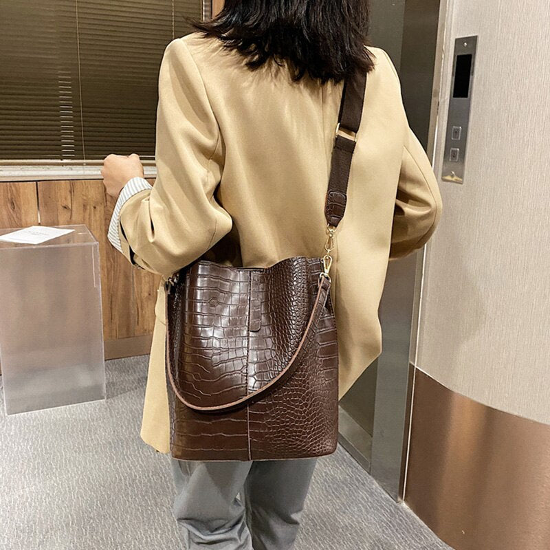 Fashion Women'S Shoulder Bucket Bag Crocodile Pattern Bags