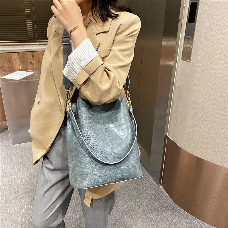 Fashion Women'S Shoulder Bucket Bag Crocodile Pattern Bags