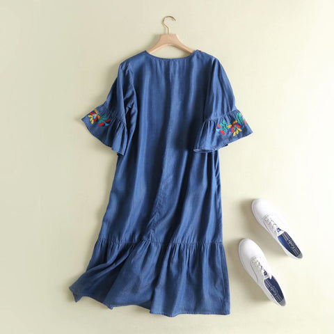 Fashion Embroidery Short Sleeve Denim Dress