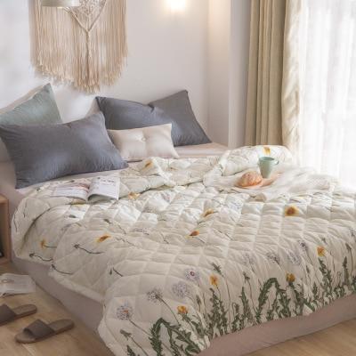 Plaid Summer Quilt Bedspread Blanket